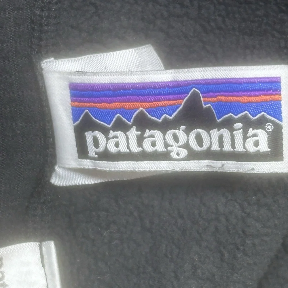 Patagonia Radiant Flux Jacket Boys XL (14) Black Full Zip Outdoor Hiking Active